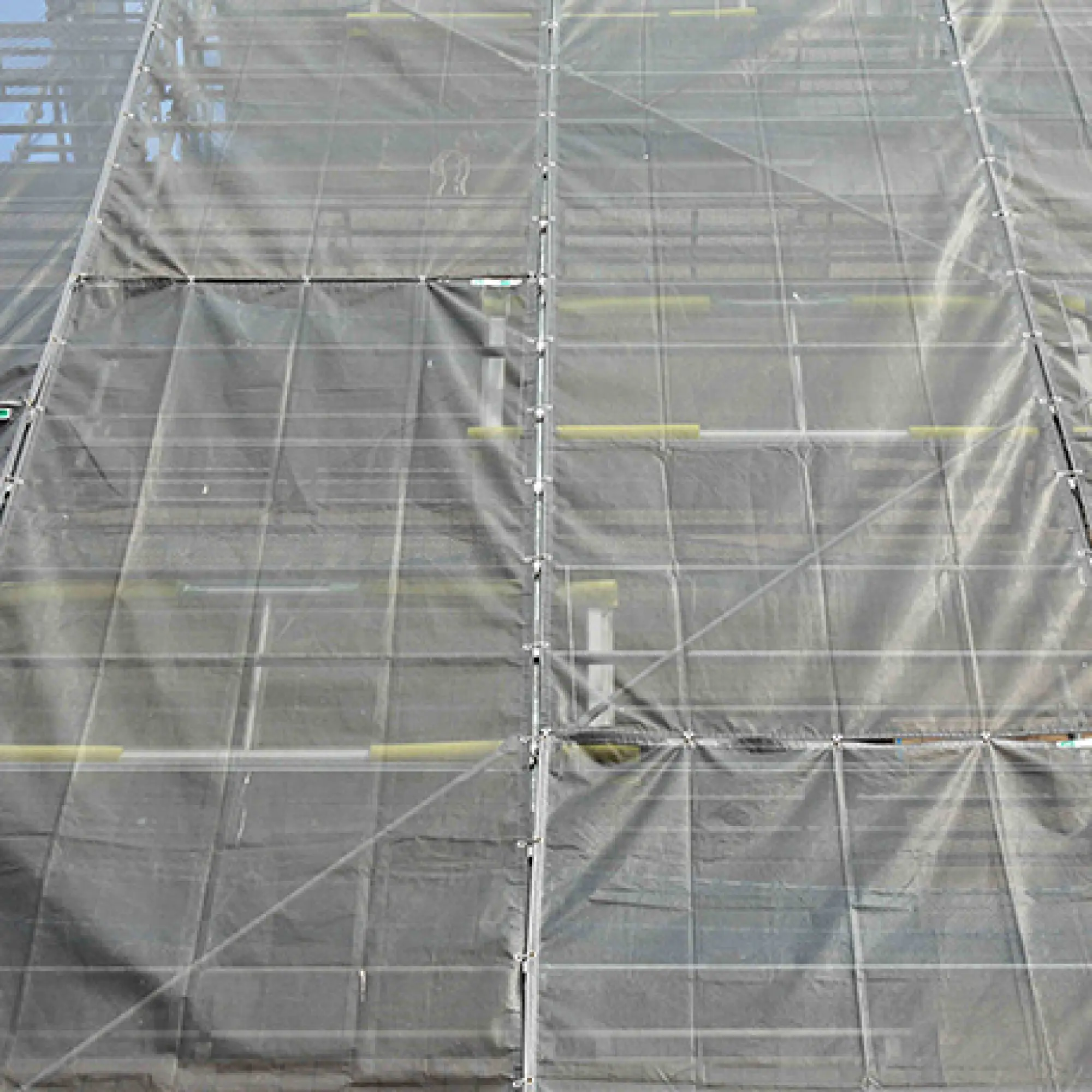 まず、狙われないこと