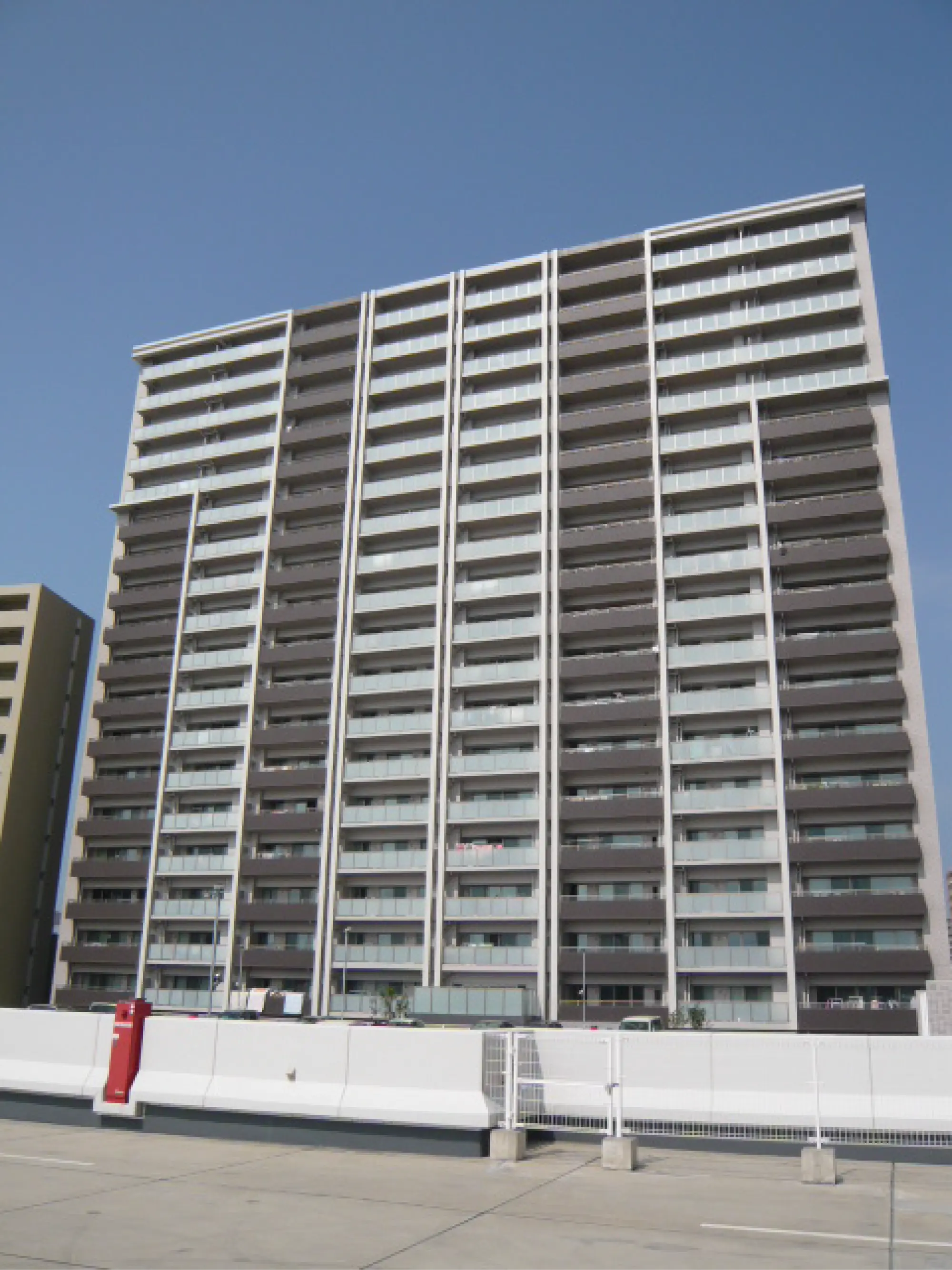 ザ・サンズ千早駅前